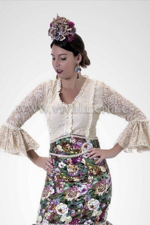 Blusa rociera color beige