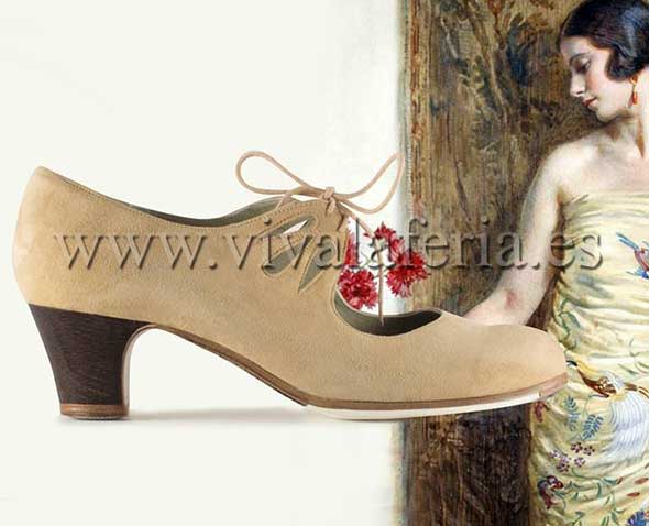 Openwork lace-up flamenco shoe Begoña Cervera Viva la Feria