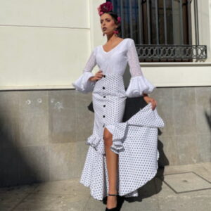 Falda de Gitana modelo Cádiz blanco con lunares negros