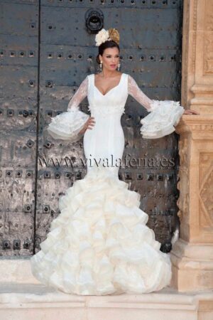 vestido de novia flamenca Fragancia sin cola de Guadalupe Moda Flamenca 