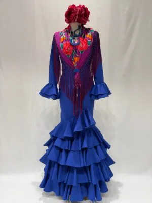 Vestido de flamenca confeccionado en tejido de strech color azulina